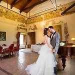 Отель Castello Di Альтомонте