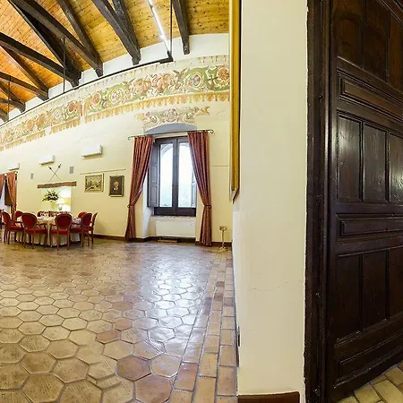 Szálloda Castello Di Altomonte