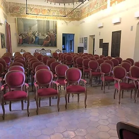 Hotel Castello Di Altomonte