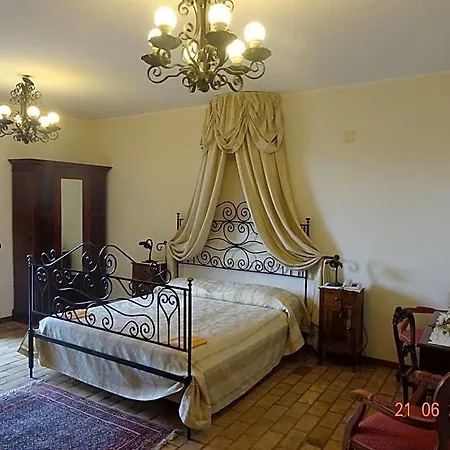Castello Di 5* Altomonte