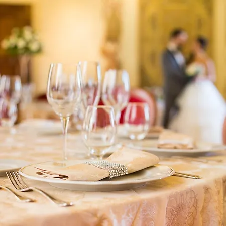 Castello Di 5* Altomonte