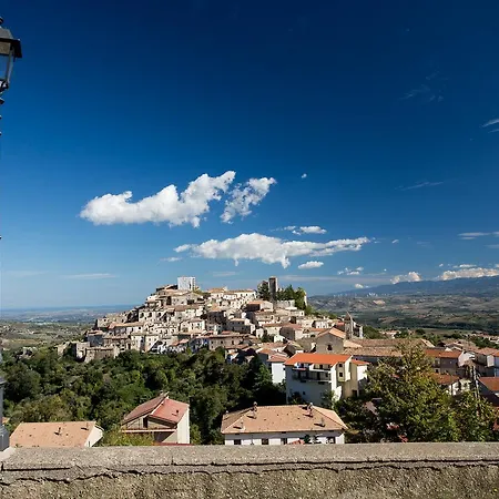 Castello Di 5* Альтомонте