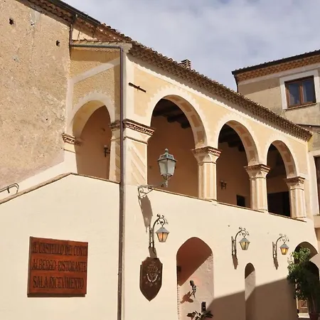 Castello Di Отель
