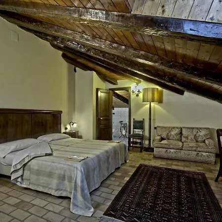 Castello Di Отель 5*