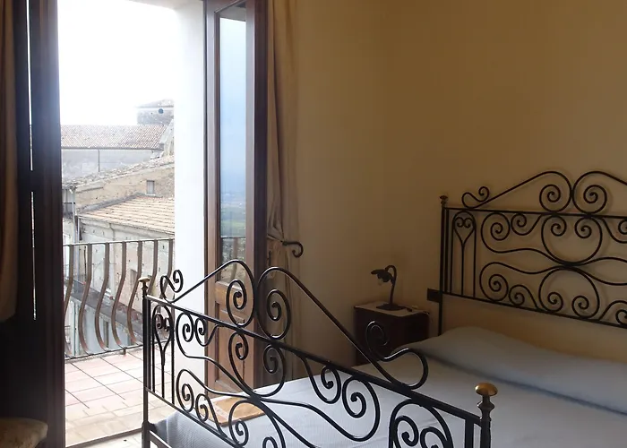 호텔 Castello Di 5*