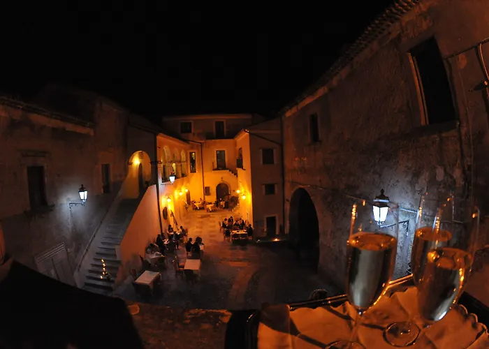 호텔 Castello Di 5*