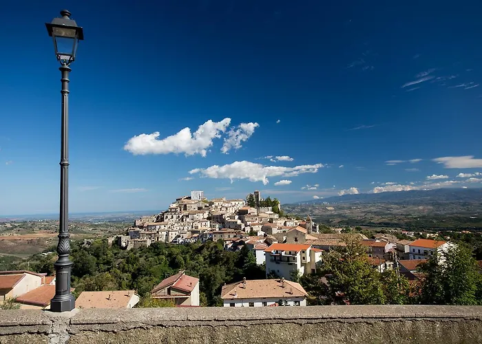 Castello Di 5* 알토몬테